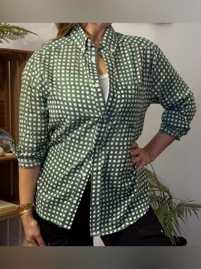 Emerson Fry Ryan Shirt Button Down Green White Embroidered Flower XS